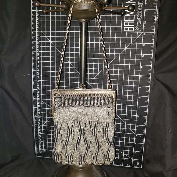 Early 1900s Antique Swag Beaded Evening Bag Crystal Clear & Black Glass Beads - Picture 12 of 13